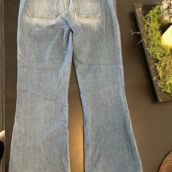 Loft cropped jeans Size 10 - Picture 7 of 7